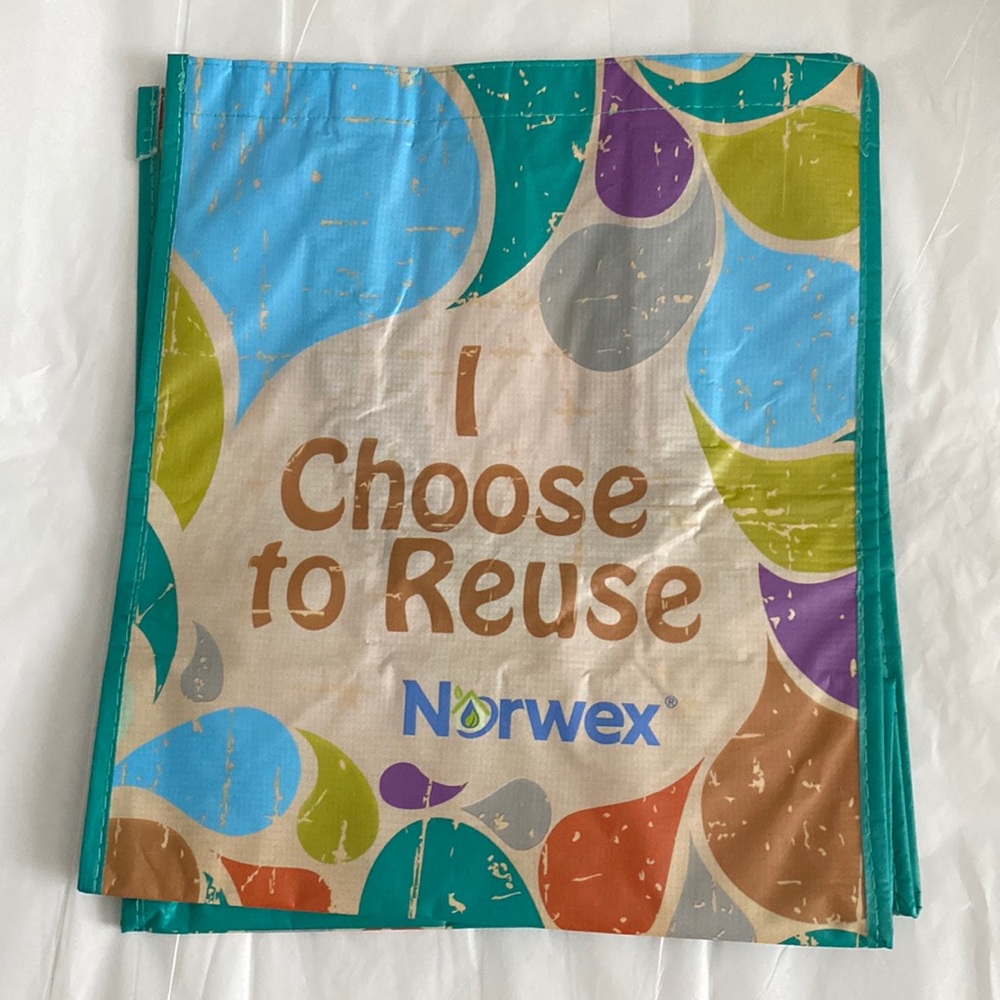Brand New Never Used Reusable Grocery Bags w/BacLock Technology.